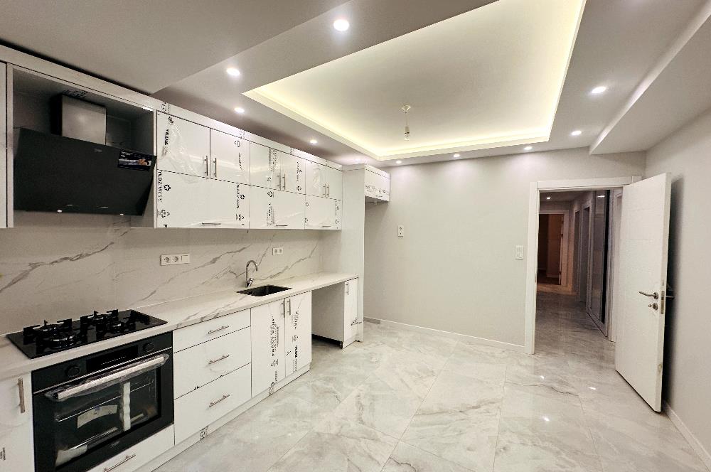 BAKIRKÖY MERKEZDE KAPALI OTOPARKLI SIFIR BİNADA SATILIK 3+1