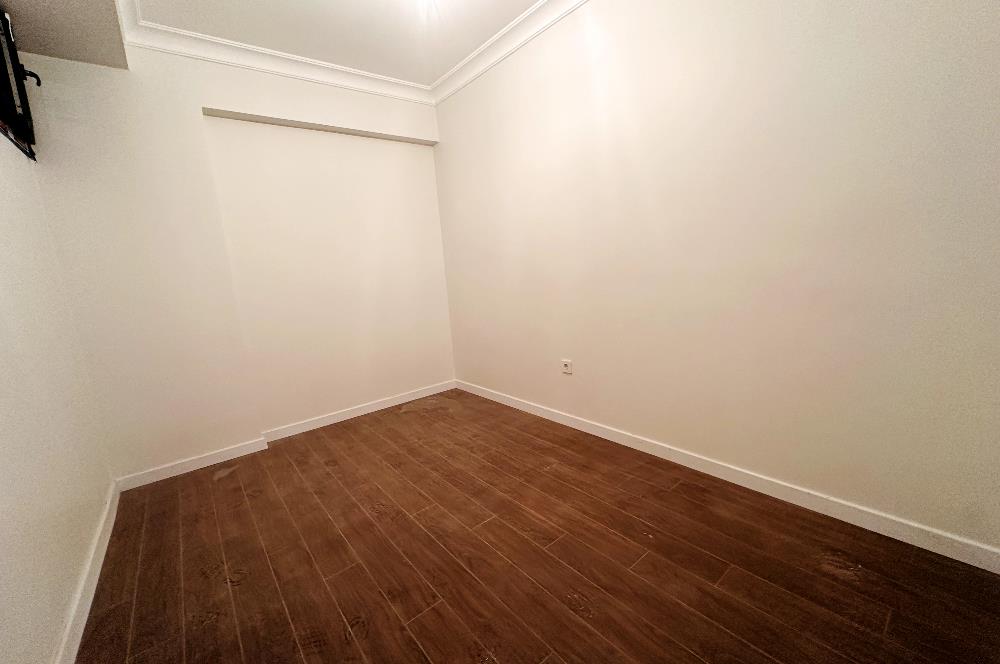 BAKIRKÖY MERKEZDE KAPALI OTOPARKLI SIFIR BİNADA SATILIK 3+1