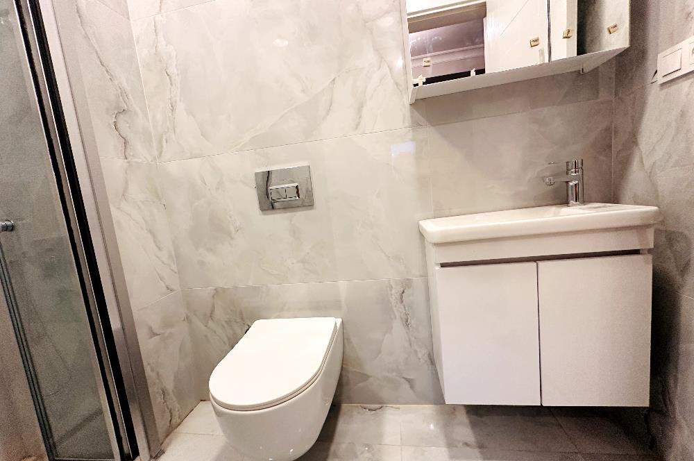 BAKIRKÖY MERKEZDE KAPALI OTOPARKLI SIFIR BİNADA SATILIK 3+1