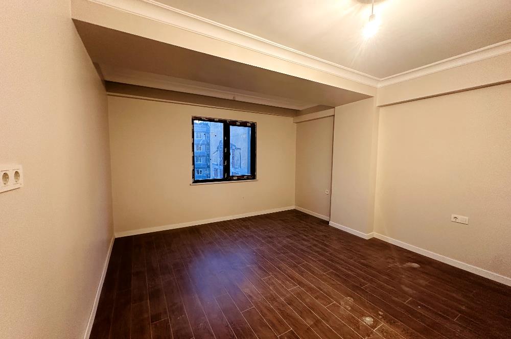 BAKIRKÖY MERKEZDE KAPALI OTOPARKLI SIFIR BİNADA SATILIK 3+1