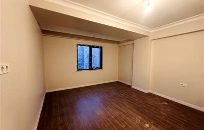 BAKIRKÖY MERKEZDE KAPALI OTOPARKLI SIFIR BİNADA SATILIK 3+1