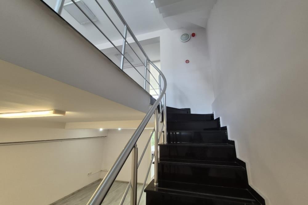 KOŞUYOLU CADDE ÜZERİ, BOŞ, NET 400 M2 KOMPLE BİNA OTOPARKLI