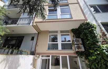 KOŞUYOLU CADDESİNDE NET 400 M2 OTOPARKLI BAHÇELİ KOMPLE BİNA