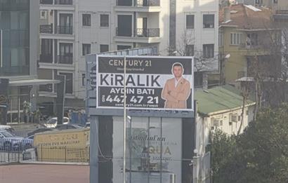 MALTEPE'DE E-5 YANYOL ÜZERİ HARİKA KONUMDA KİRALIK DÜKKAN