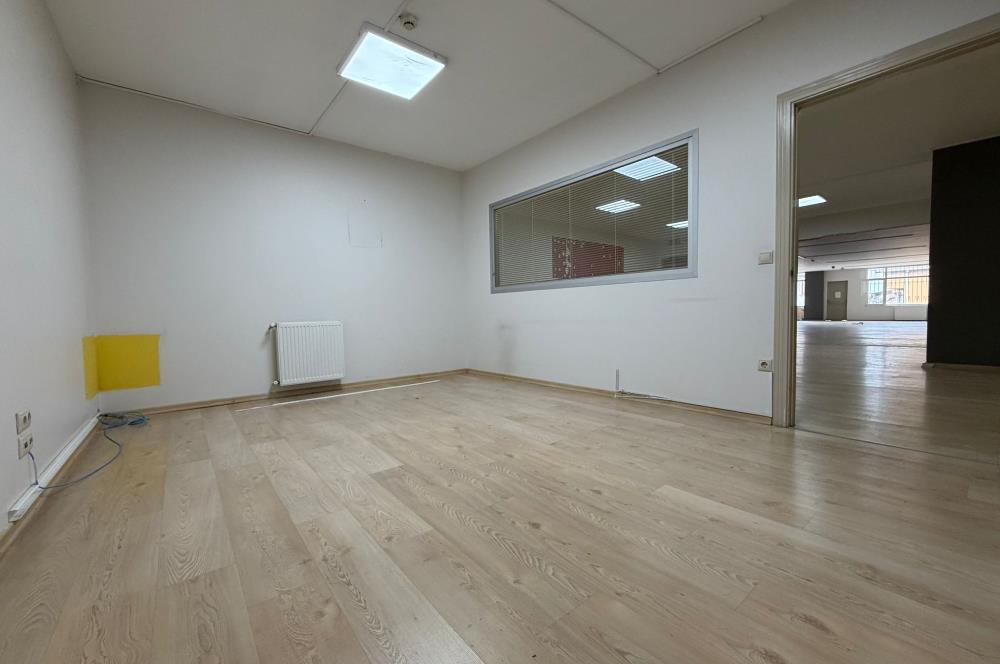 Çekmeköy Şahinbey caddesinde Kiralık 750 m² Plaza Katı ve Ofis