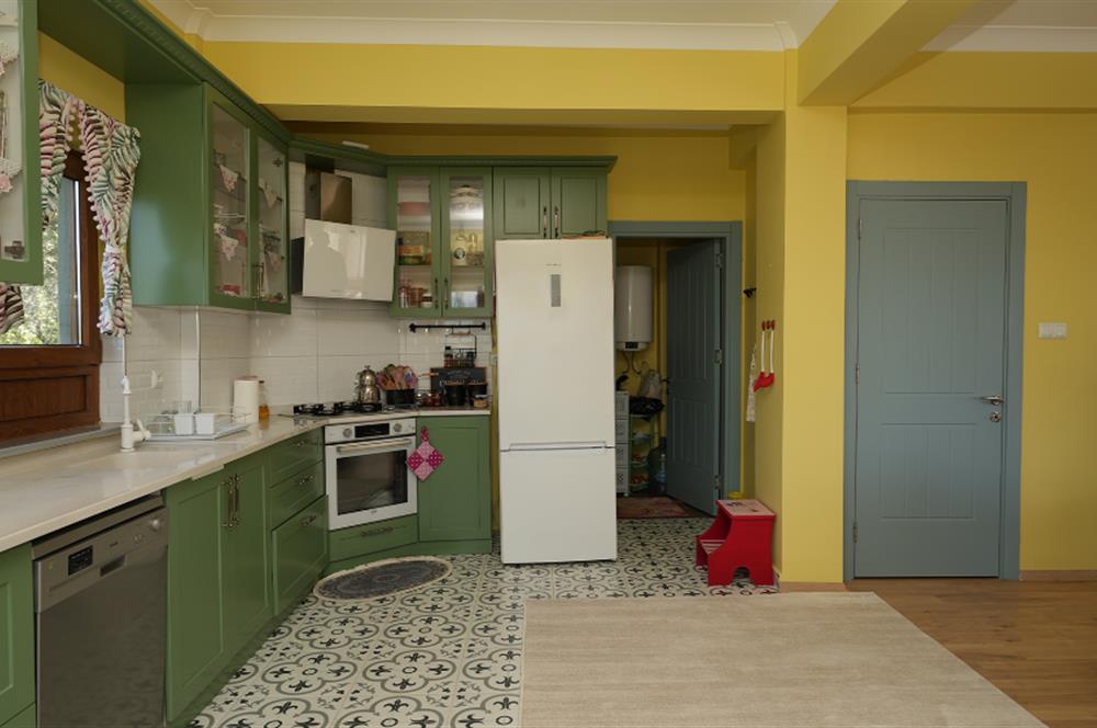 C21 Cius; TarihiYeniGürle Manzaralı Satılık Bahçeli Müstakil 4+1