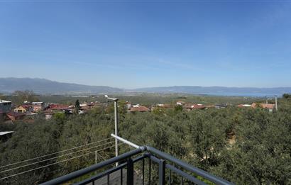 C21 Cius; TarihiYeniGürle Manzaralı Satılık Bahçeli Müstakil 4+1