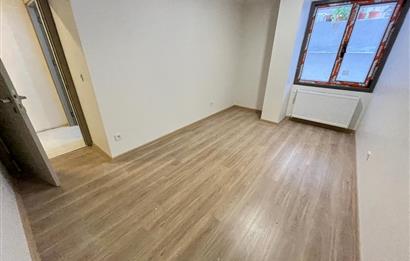 KÜÇÜKYALIDA SIFIR BİNADA TERASLI, AYRI MUTFAKLI LÜKS 2+1!