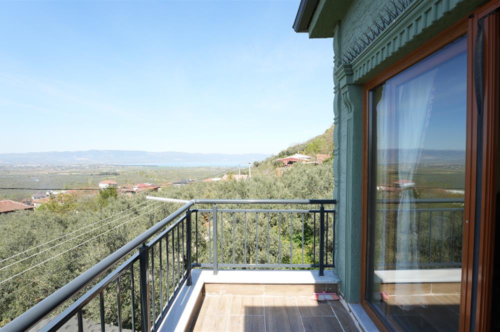 C21 Cius; TarihiYeniGürle Manzaralı Satılık Bahçeli Müstakil 4+1