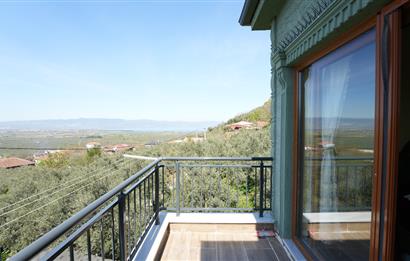 C21 Cius; TarihiYeniGürle Manzaralı Satılık Bahçeli Müstakil 4+1