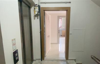 Bostancı'da Modern ve Yaşam Odaklı sıfır 3+1