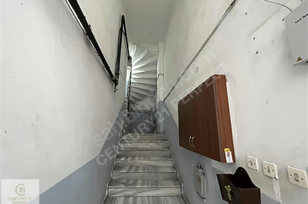 KADIKÖYDE KİRACILI 2+1 YÜKSEK PRİM POTANSİYELİ FIRSAT DAİRE