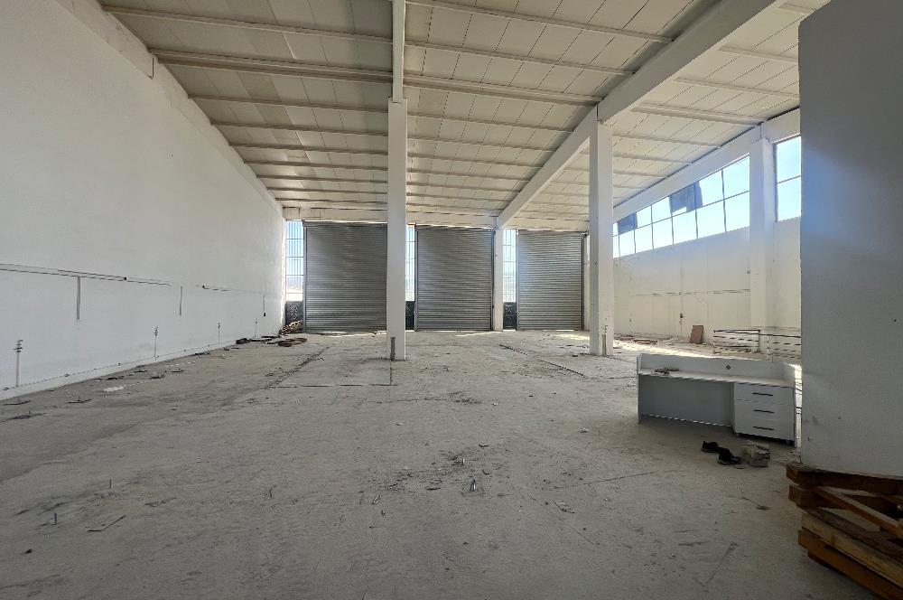 Yalova Kirazlı Sanayi Sitesi 1200 M2 Kiralık Üretim-Depo Alanı