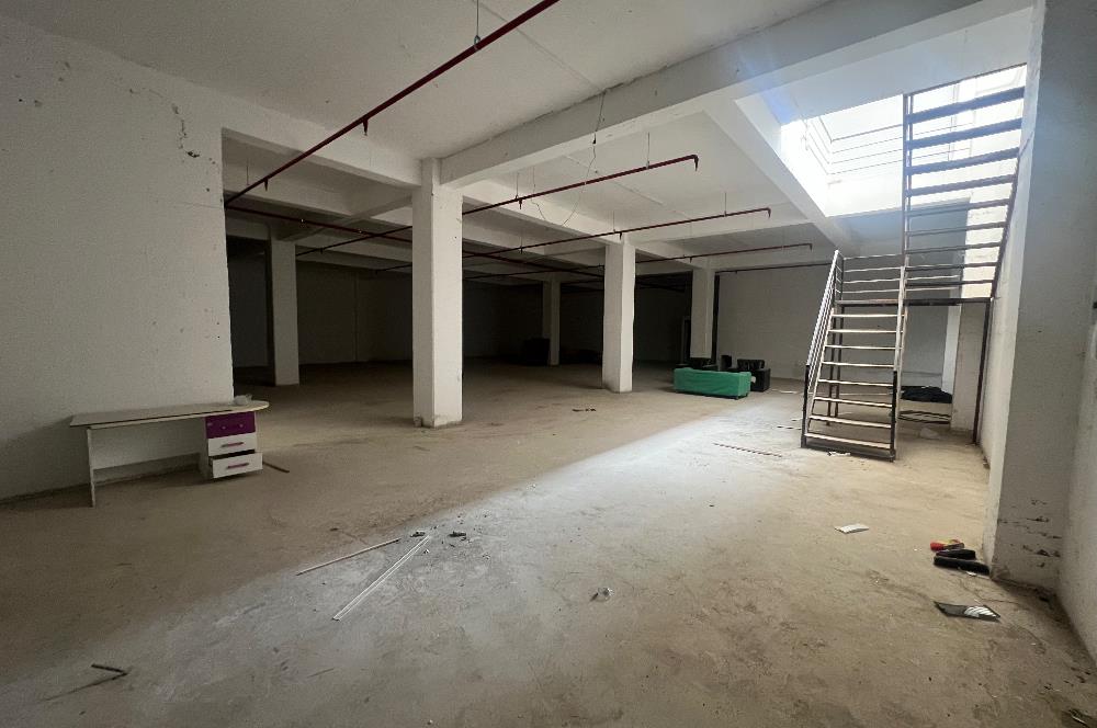 Yalova Kirazlı Sanayi Sitesi 1200 M2 Kiralık Üretim-Depo Alanı