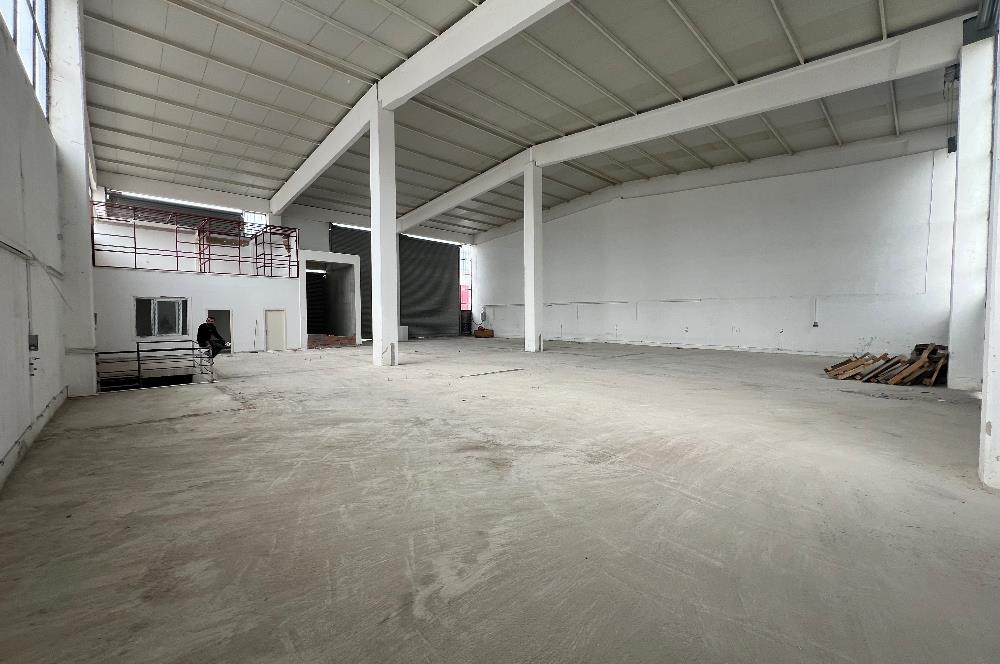 Yalova Kirazlı Sanayi Sitesi 1200 M2 Kiralık Üretim-Depo Alanı