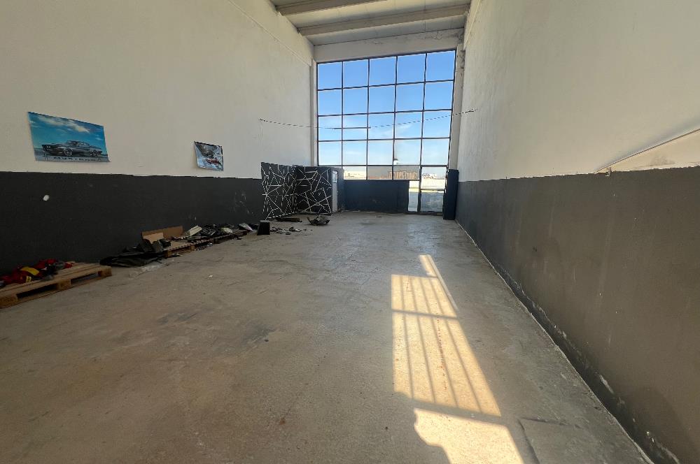 Yalova Kirazlı Sanayi Sitesi 1200 M2 Kiralık Üretim-Depo Alanı