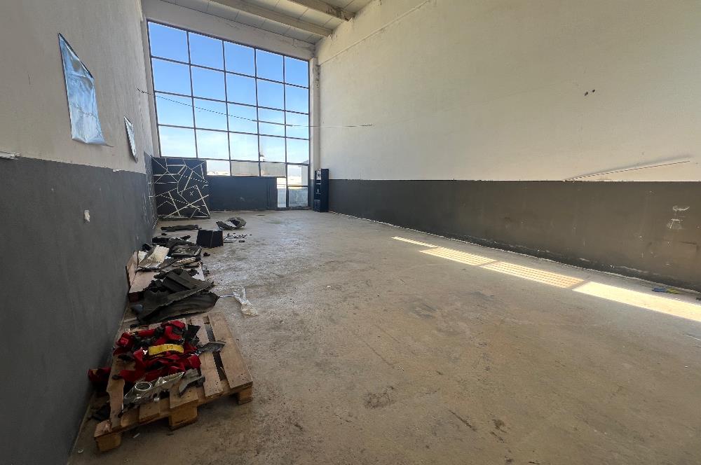 Yalova Kirazlı Sanayi Sitesi 1200 M2 Kiralık Üretim-Depo Alanı