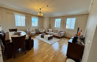 BAYTUR KONUTLARI'NDA HAVUZ MANZARALI YABANCIYA SATIŞA UYGUN 3+1