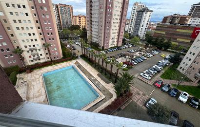 BAYTUR KONUTLARI'NDA HAVUZ MANZARALI YABANCIYA SATIŞA UYGUN 3+1