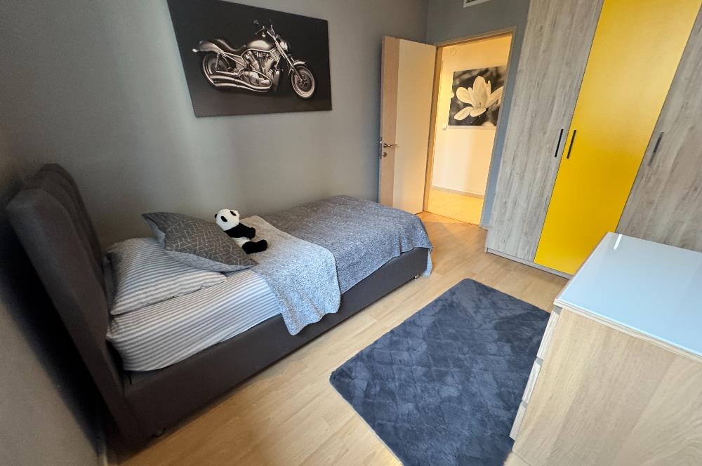 BAYTUR KONUTLARI'NDA HAVUZ MANZARALI YABANCIYA SATIŞA UYGUN 3+1