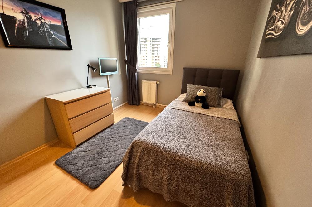 BAYTUR KONUTLARI'NDA HAVUZ MANZARALI YABANCIYA SATIŞA UYGUN 3+1