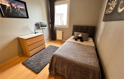 BAYTUR KONUTLARI'NDA HAVUZ MANZARALI YABANCIYA SATIŞA UYGUN 3+1