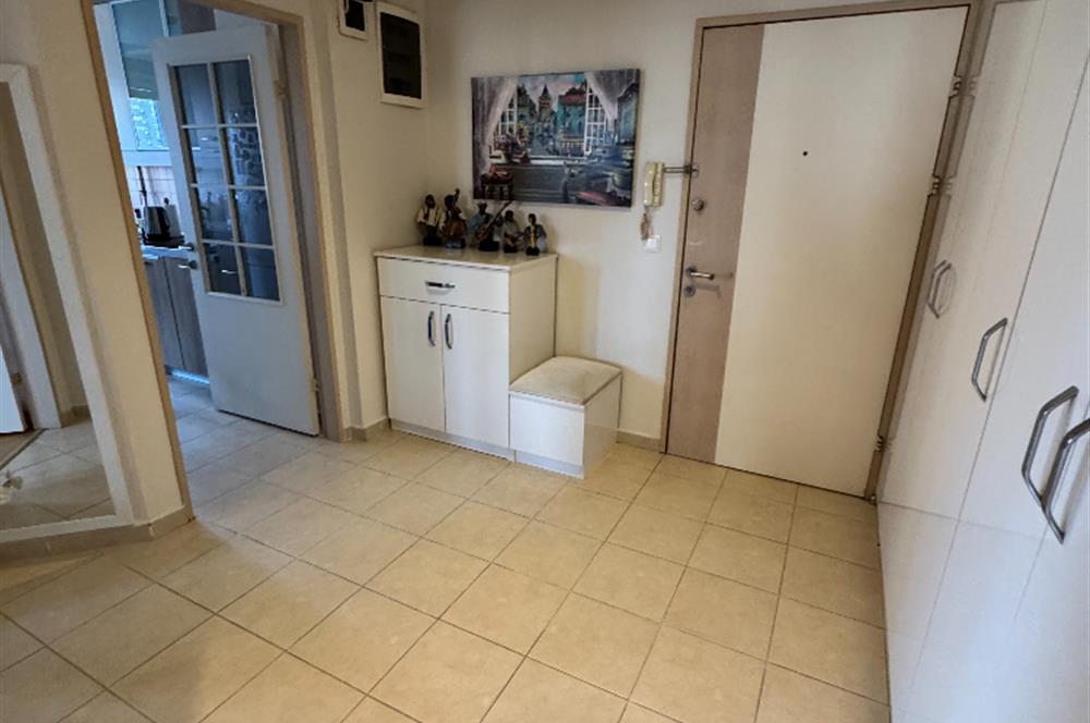 BAYTUR KONUTLARI'NDA HAVUZ MANZARALI YABANCIYA SATIŞA UYGUN 3+1