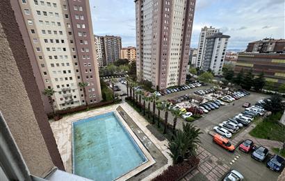 BAYTUR KONUTLARI'NDA HAVUZ MANZARALI YABANCIYA SATIŞA UYGUN 3+1