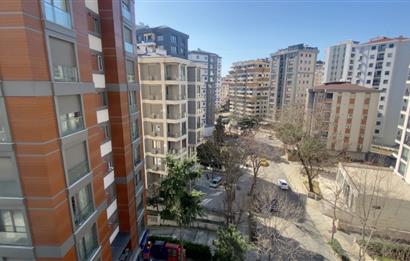 Bostancı'da Modern ve Yaşam Odaklı sıfır 3+1