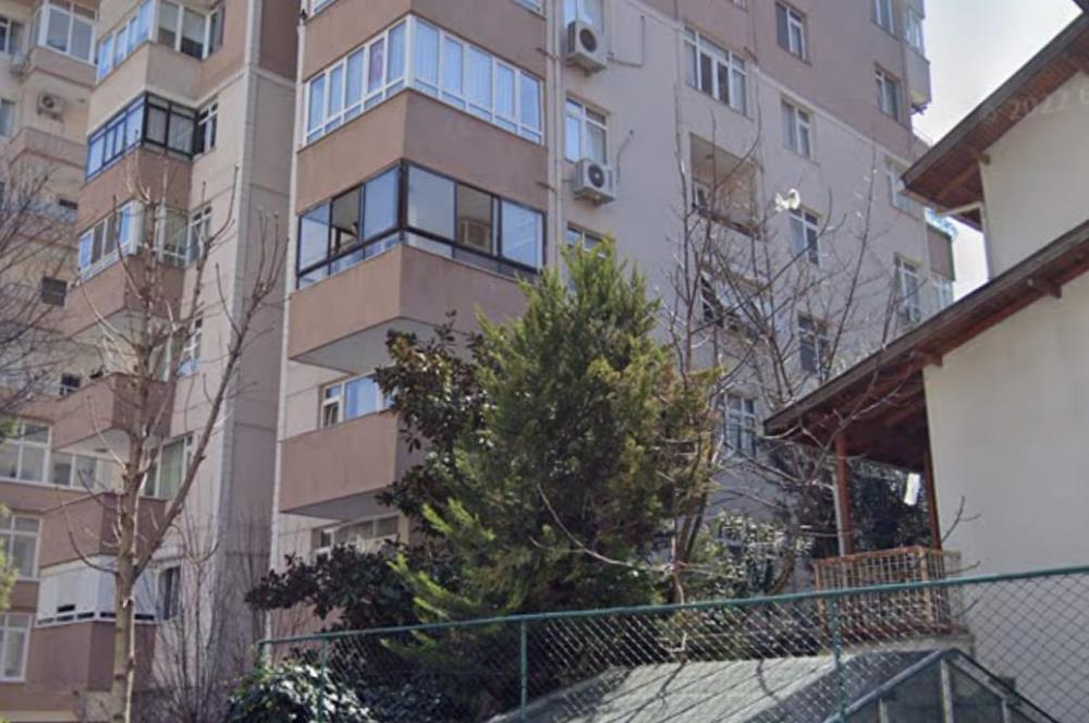 ŞENESENEVLERİN EN GÜZEL SOKAĞINDA 3+1 ARA KAT OTOPARKLI DAİRE