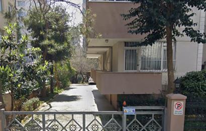 ŞENESENEVLERİN EN GÜZEL SOKAĞINDA 3+1 ARA KAT OTOPARKLI DAİRE