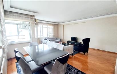 ŞENESENEVLERİN EN GÜZEL SOKAĞINDA 3+1 ARA KAT OTOPARKLI DAİRE