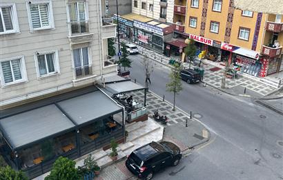 Ümraniye Armağan Evler'de Satılık 2+1 Balkonlu Daire