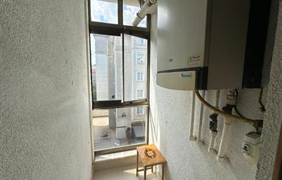 Ümraniye Armağan Evler'de Satılık 2+1 Balkonlu Daire