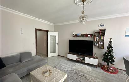 Ümraniye Armağan Evler'de Satılık 2+1 Balkonlu Daire