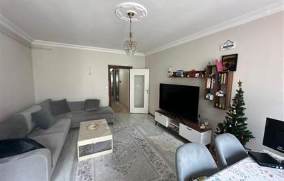 Ümraniye Armağan Evler'de Satılık 2+1 Balkonlu Daire