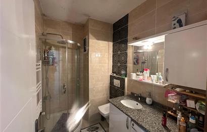 Ümraniye Armağan Evler'de Satılık 2+1 Balkonlu Daire