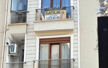 Ümraniye Armağan Evler'de Satılık 2+1 Balkonlu Daire