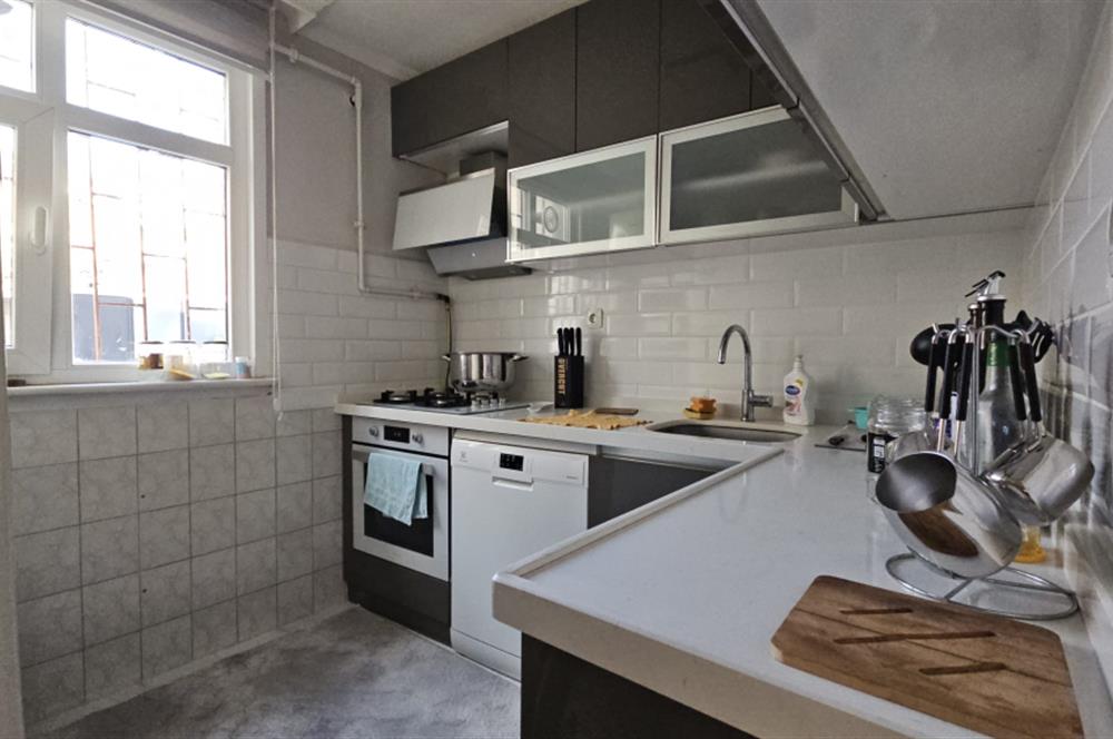 Maltepe Gülsuyu Mahallesi'nde Müstakil Evi Olan Satılık Arsa