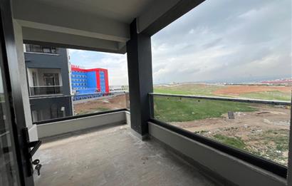 GÖLBAŞI ÖRENCİK MAH. SINAV KOLEJİ YANI SIFIR BİNA YÜKSEK KREDİ İMKANI