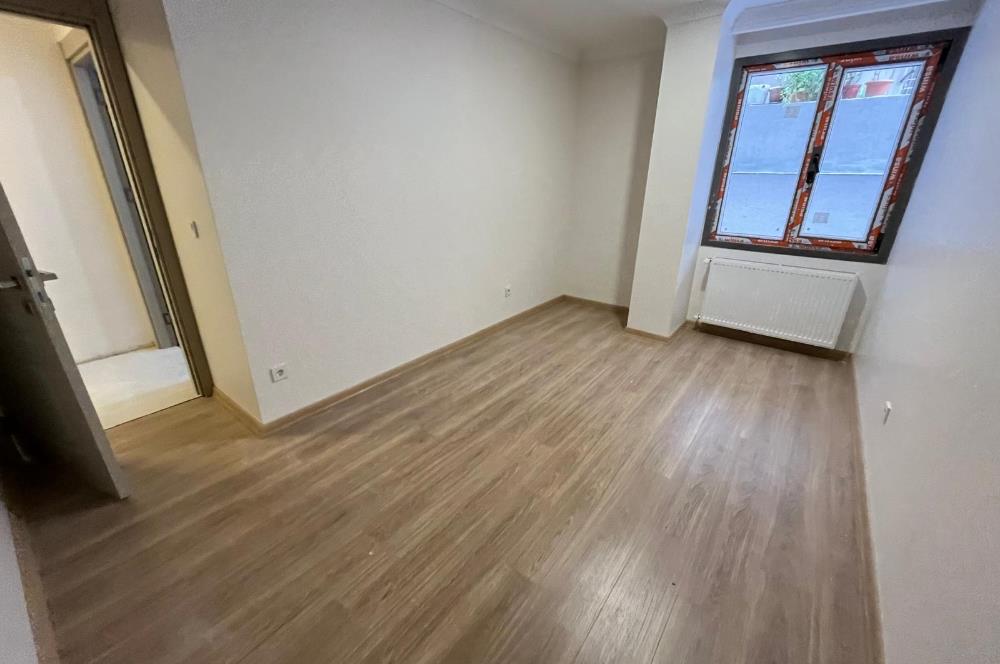 KÜÇÜKYALIDA SIFIR BİNADA TERASLI, AYRI MUTFAKLI LÜKS 2+1!