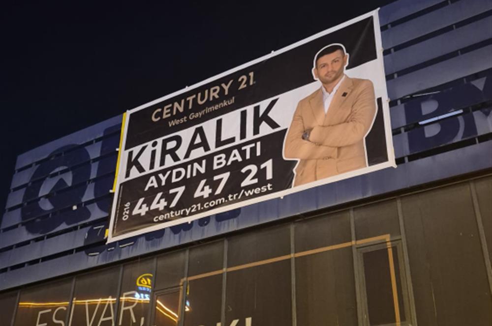 MALTEPE'DE E-5 YANYOL ÜZERİ HARİKA KONUMDA KİRALIK DÜKKAN