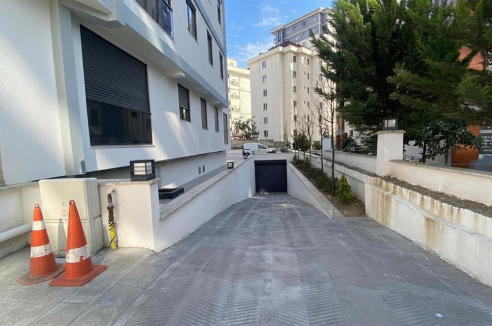 Bostancı'da Modern ve Yaşam Odaklı sıfır 3+1