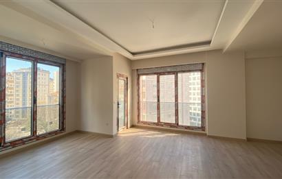 Bostancı'da Modern ve Yaşam Odaklı sıfır 3+1