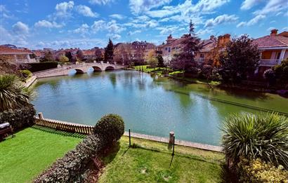 İSTANBUL İSTANBUL EVLERİ GÖL ÖNÜ 6+1 ŞEREFİYELİ TOWNHOUSE VİLLA