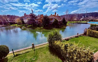 İSTANBUL İSTANBUL EVLERİ GÖL ÖNÜ 6+1 ŞEREFİYELİ TOWNHOUSE VİLLA