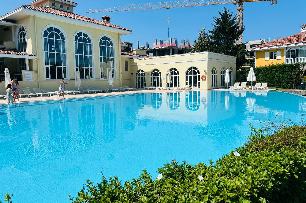 İSTANBUL İSTANBUL EVLERİ GÖL ÖNÜ 6+1 ŞEREFİYELİ TOWNHOUSE VİLLA