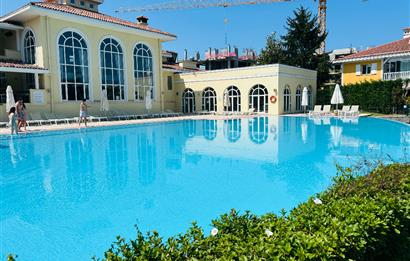 İSTANBUL İSTANBUL EVLERİ GÖL ÖNÜ 6+1 ŞEREFİYELİ TOWNHOUSE VİLLA