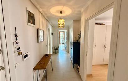 BUTİK SİTE NEW LİFE DA FERAH VE BALKONLU 2+1 EŞYALI DAİRE