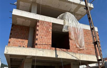 PROJEDEN SULTANBEYLİ MECİDİYE'DE DEPOLU KİRALIK DÜKKAN